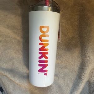 Dunkin’ 20oz insulated Tumbler